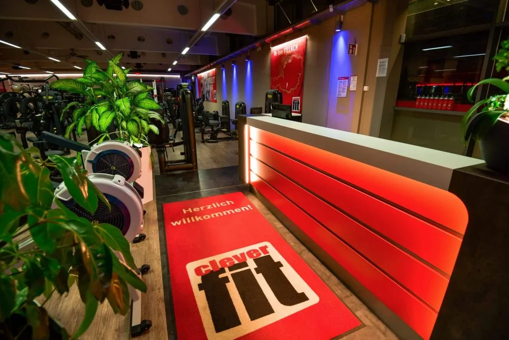 Trainingsbereich · Clever Fit Fitnessstudio Villach: Infos zum Studio, Preisen und Probertraining!