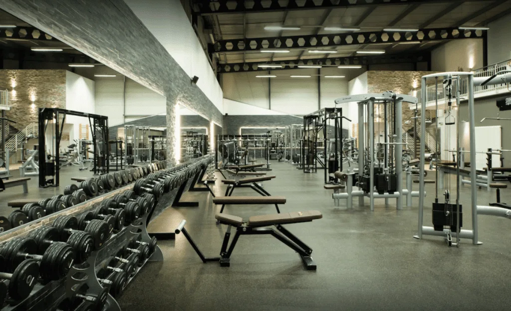 Trainingsbereich · Pulse-fit und wellness club / Wangen