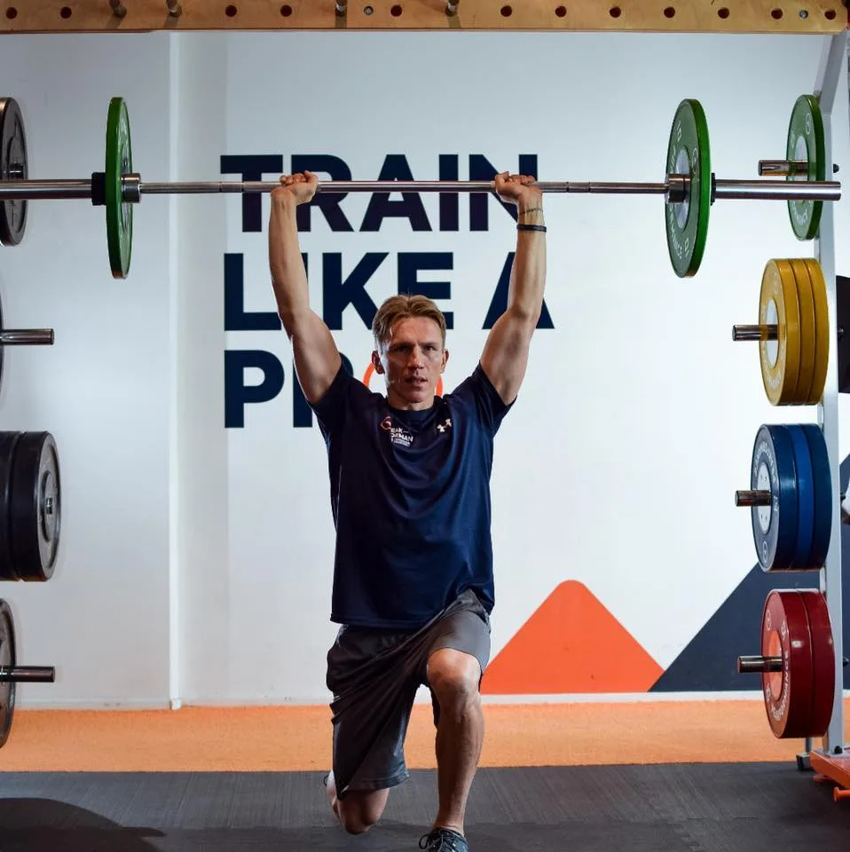 Peakformance Training und Therapie – Personal Trainer Rafal Brenk
