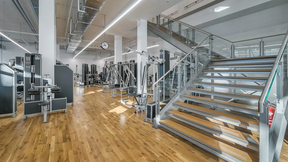 Trainingsbereich · KIESER TRAINING Gesundheitstraining Chemnitz Markt 5