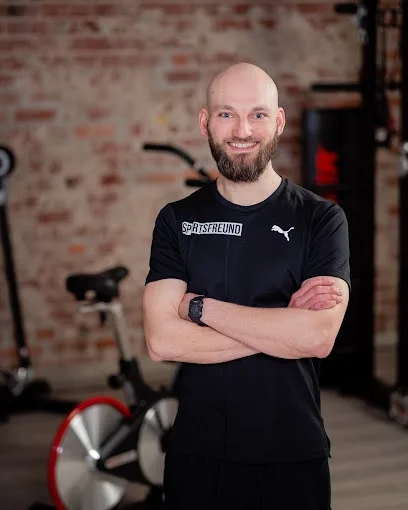 Sportsfreund Personal Trainer – Daniel Grüner
