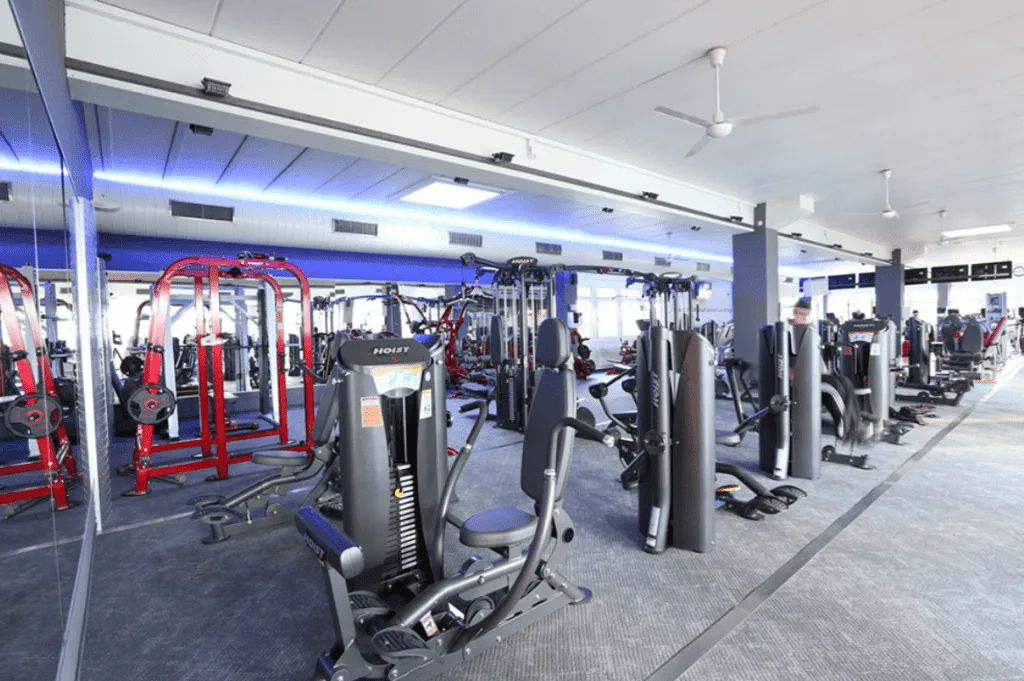 Trainingsbereich · Vitalis Fitness-Sauna-Wellness