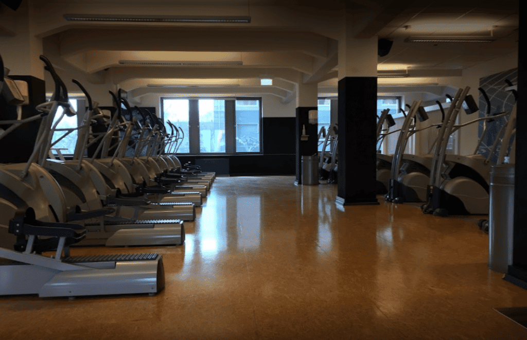 Trainingsbereich | Quelle: McFIT Fitnessstudio Frankfurt (Hanauer Landstraße 523)